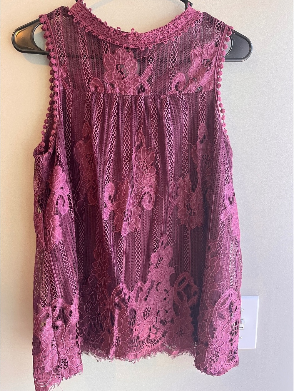 Taylor & Sage Plum Purple Lace Sleeveless Blouse Mock Neck Boho Tank M